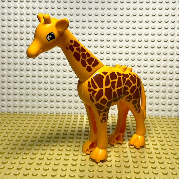 Giraffe 🦒 Large Building Block - Picture 2 of 6